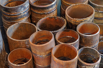 Round metal rings for joining and welding pipes. Procurement for repair of the pipeline.