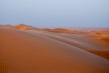Fototapeta na wymiar Dunes dans le désert