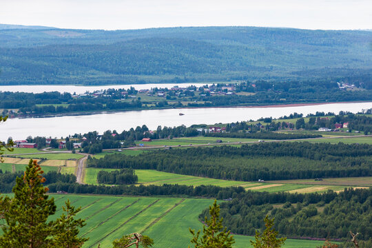 Scenery over the Swedish border