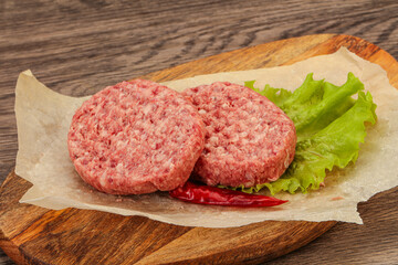 Raw beef cutlet for burger