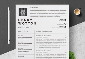 Clean and Professional Resume Layout with Photo