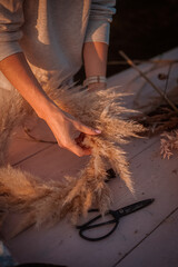 Adventskranz mit Trockenblumen - selbstgemacht