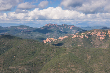 Obraz premium paysage du Massif de l'Estérel dans le sud de la France, Côte d'Azur
