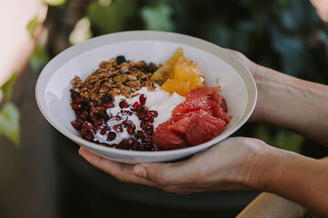 yogurt - fruit and cereals
