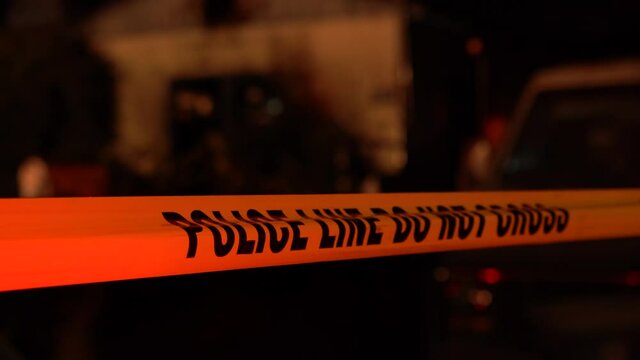 police line do not cross sign