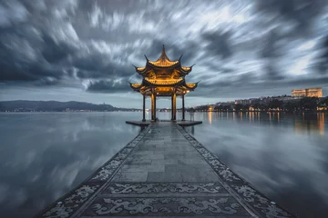 Papier Peint photo autocollant Pékin Pavilion close-up on the lake.