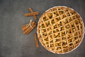 Beautiful decorated apple pie. Holiday menu ideas. Classic apple pie receipt. 