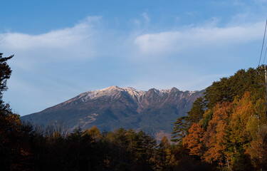 秋の開田高原　紅葉と御嶽山