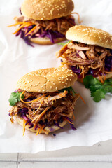 Pulled pork burgers