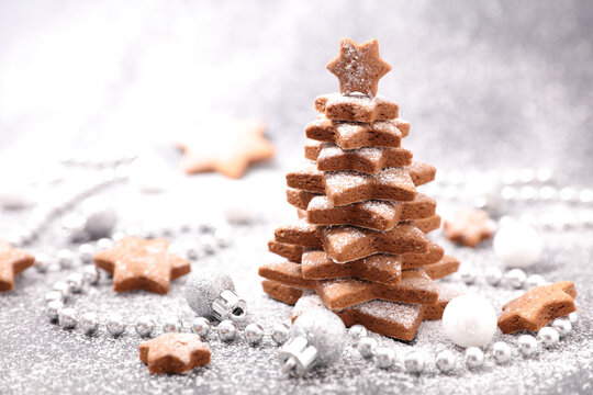 christmas gingerbread cookies fir decoration