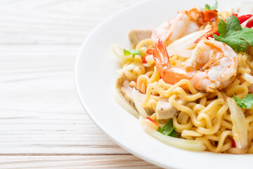 spicy instant noodles salad with shrimps