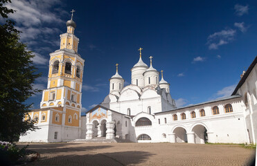 Fototapeta na wymiar Christian monastery in Russia