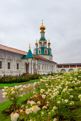 Fototapeta na wymiar Church of the Savior Miraculous with hospital wards in Vvedensky Tolga convent in Yaroslavl, Russia