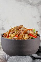 Лапша удон фуд съёмка овощи мясо 