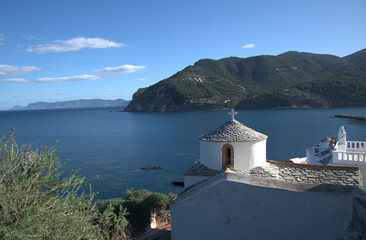 Fototapeta premium traditional white church, on the island of Skopelos, Greece