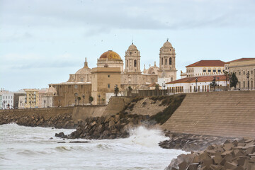 Fototapeta premium Embankment in Cadiz.