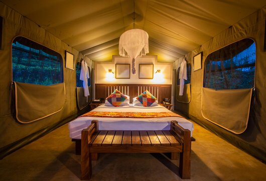 bedroom inside of a luxury camp on the Sri Lankan highlands