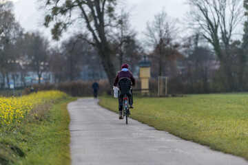 Obraz premium person riding a bicycle
