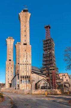 Construction of the church of  st. Francis and Clara (pw. Św. Franciszka i Św. Klary) designed by Stanislaw Niemczyk in Tychy, Poland.