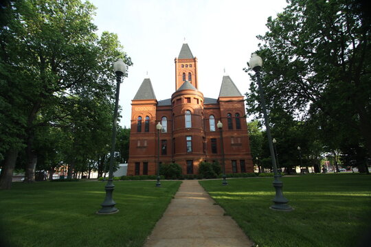 Hamilton County Courthouse