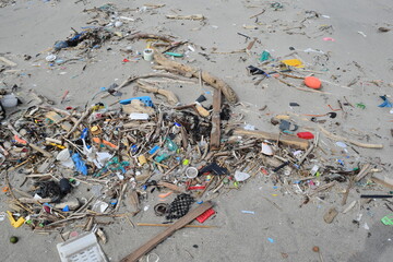 海岸の漂着物 環境問題 ゴミ問題