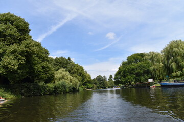 View of river with sky and trees
landscape, water, river, sky, nature, lake, trees, reflection, summer, park, forest, blue, green, tree, clouds, cloud, pond, day, panorama