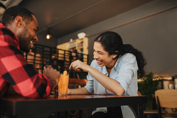 Couple on date at coffee shop