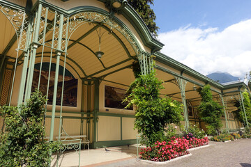 Blumenbeete an der Wandelhalle an der Passerpromenade