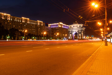 Fototapeta premium triumphal arch moscow kutuzovsky prospect