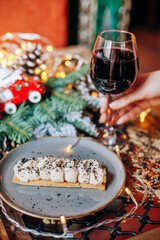 Obraz na płótnie Canvas dessert and drink in christmas decoration