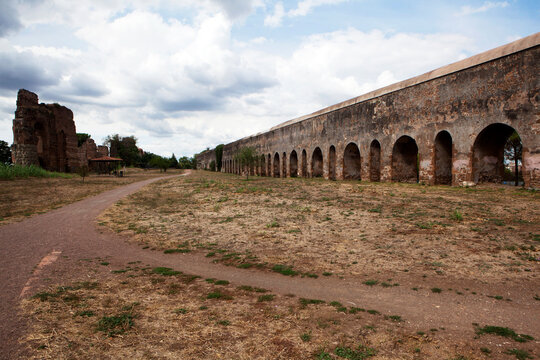 Aqueduct Felice, Rome, Lazio, Italy