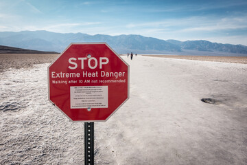 Death Valley - Salt Walk