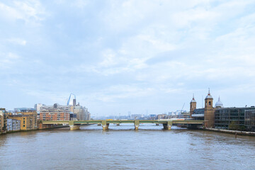 Fototapeta na wymiar River Thames, Bridge and the cityscape
