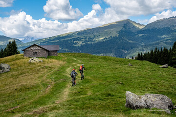 Fototapeta premium Dolomiti, escursione in bici