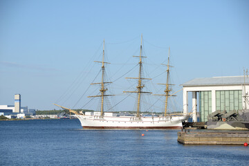 Segelschiff bei Karlskrona