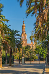 Fototapeta na wymiar Parque de Maria Luisa is a famous public park in Sevilla, along the Guadalquivir River, Andalusia. vertical