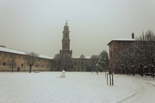 Piazza Ducale and Sforza Castle in Vigevano during a snowfall in 2012