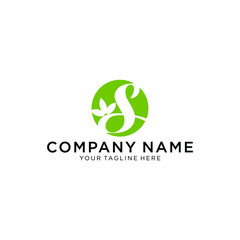 S Green Leaf Letter Design Logo. Eco Bio Leaf Letters Icon Illustration Vetor Logo.