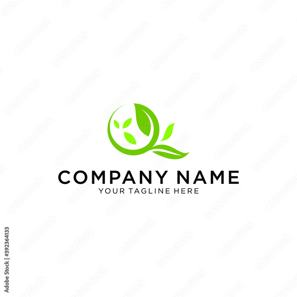 Fototapete Q initial letter with leaf plant shape logo template, vector file eps 10 text and color is easy to edit