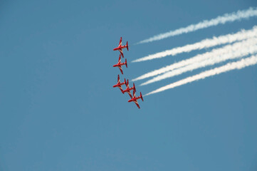Fast Jet Formation Flying on Airshow