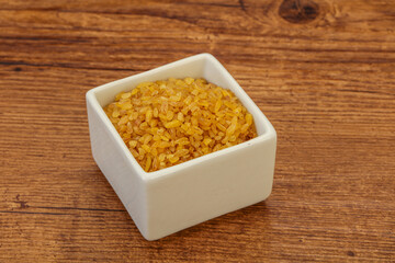 Vegetarian cuisine - dry bulgur for cooking
