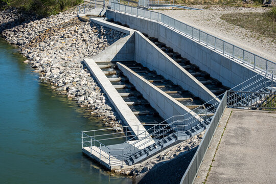 Fischtreppe am Lech bei der Staustufe 21
