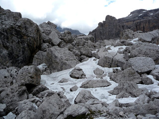 Bocchette mountain tour, Brenta, Dolomites, Italy