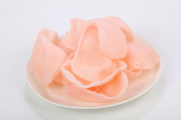 Crispy prawn chips in the bowl