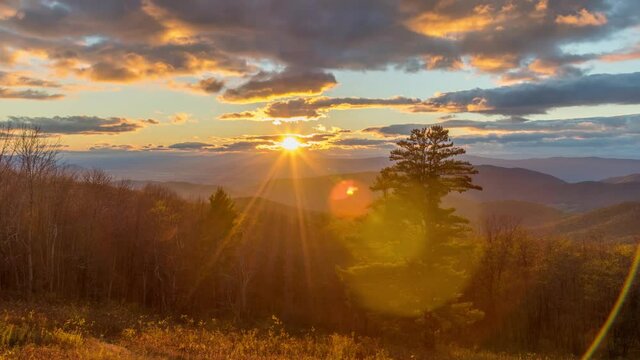 Shenandoah National Park, Virginia, Sunset Timelapse Video in Autumn