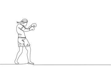 Single continuous line drawing of young man training thai preparing to fight at gym club center. Combative muay thai sport concept. Competition event. Trendy one line draw design vector illustration