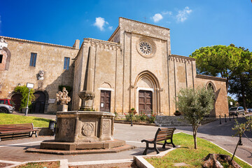 Church of San Francesco in the historic center of Tarquinia (Italy) - obrazy, fototapety, plakaty