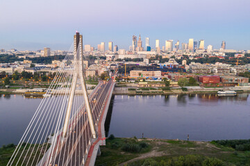 Fototapeta na wymiar Warsaw Bridge
