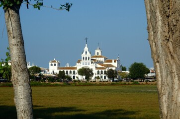 Santuario de Nuestra Señora del Rocío y marismas, Huelva