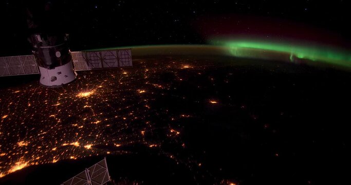 4k ProRess 422 : Timelapse City Light over Eastern United States. From Northern Wisconsin to just East Bermuda. Images courtesy of NASA